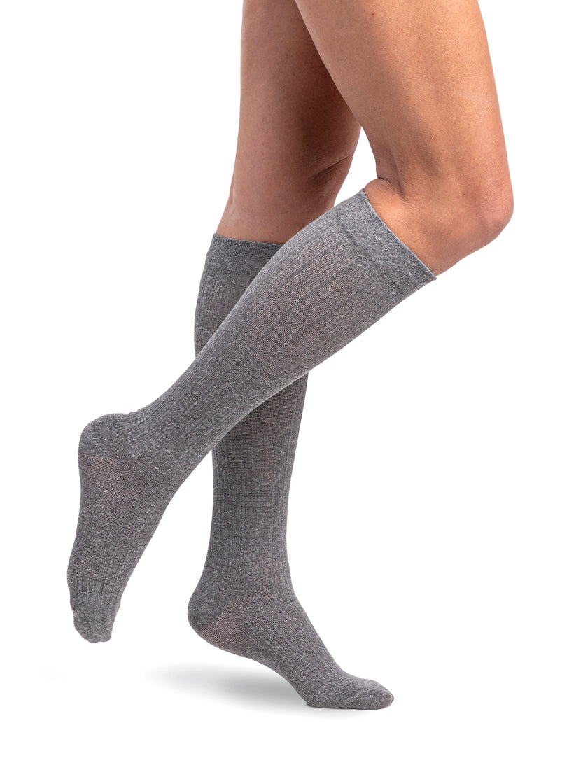 Sigvaris 250 Linen Compression Socks 20-30 mmHg Calf High For Women Closed Toe