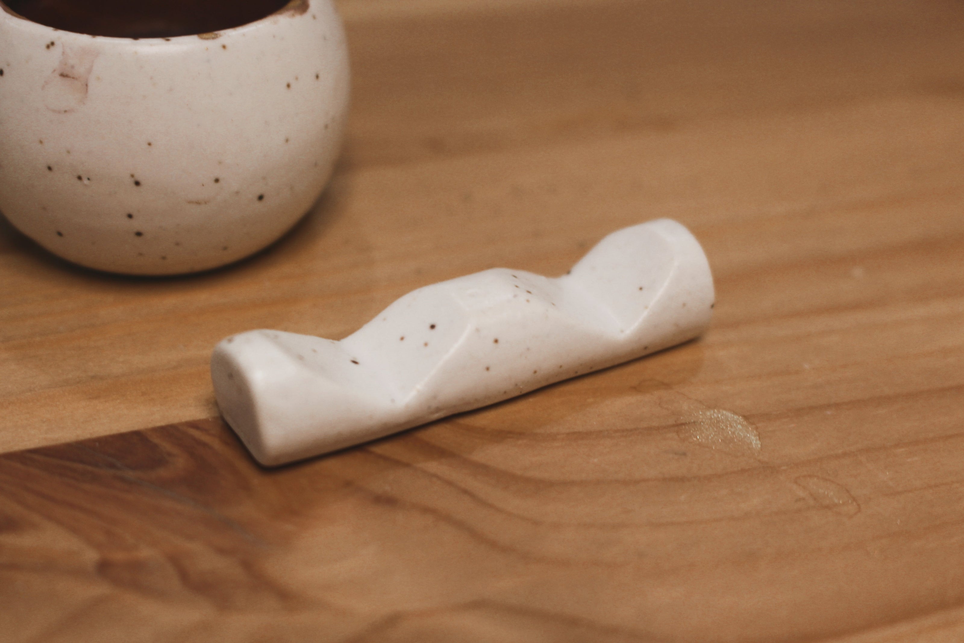 Ceramic Pen & Paintbrush Rest