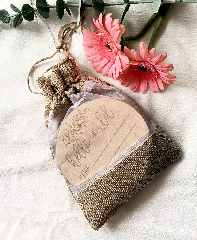 Birth Announcment Milestone Set