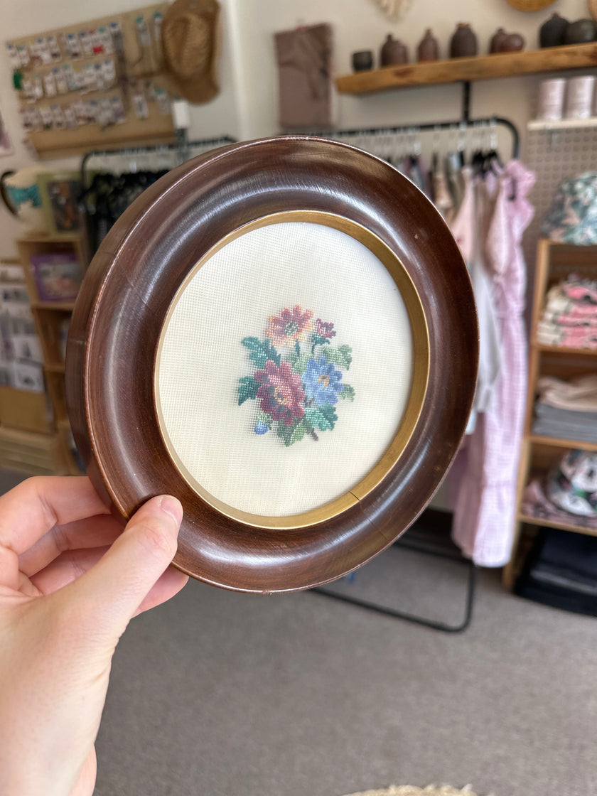 Vintage Round Framed Floral Embroidery