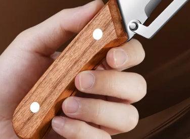 Stainless Steel Vegetable Peeler & Bottle Opener – Multi-functional Kitchen Tool