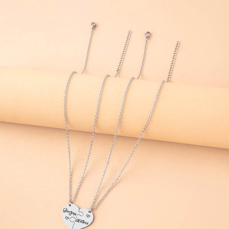2 PCS mother Daughter Necklace gift idea Puzzle Necklace