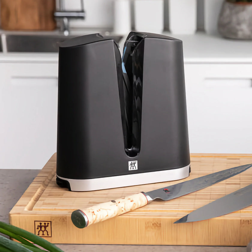 Zwilling V- Edge Sharpener black