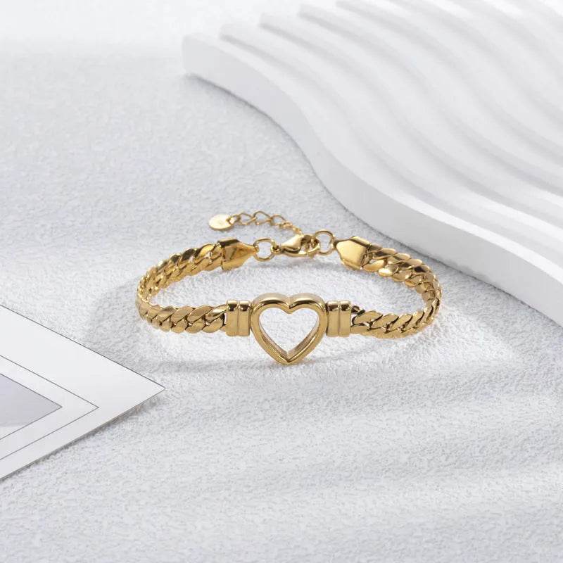 Fashion Simple Hollow Heart Titanium Steel Valentine Bracelet gift