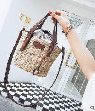 Women's bag hand-woven contrast color bucket straw bag cylinder handbag diagonal shoulder beach bag