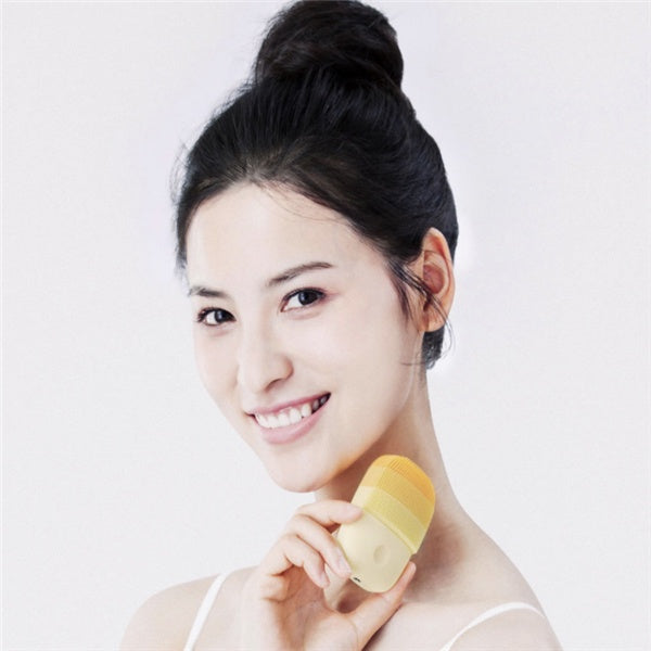 Ultrasonic Silicone Face Cleansing Brush – 3 Speed Modes
