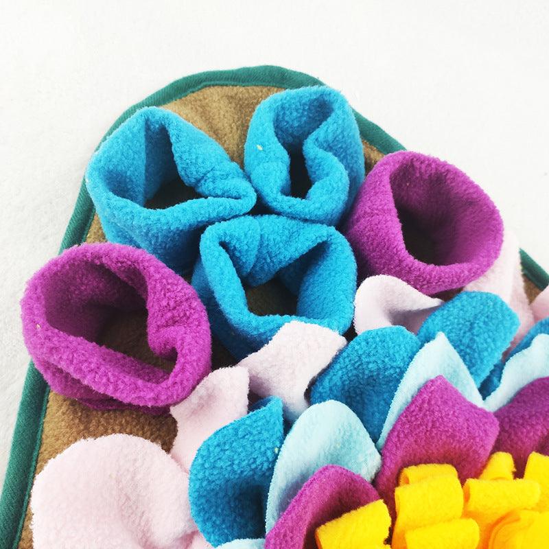 Interactive Dog Snuffle Mat Flower Puzzle – Nose Work Feeding Toy for Mental Stimulation & Slow Feeding