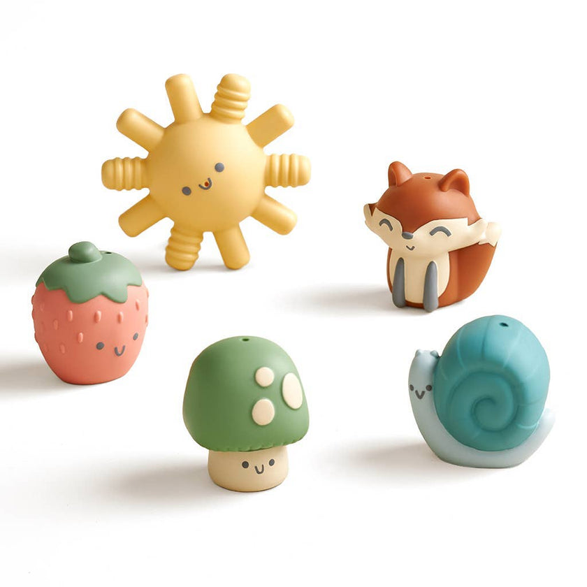 Itzy Ritzy Canada - Itzy Bitzy Puppets™ - Bath + Storytelling Toys: Itzy Friends
