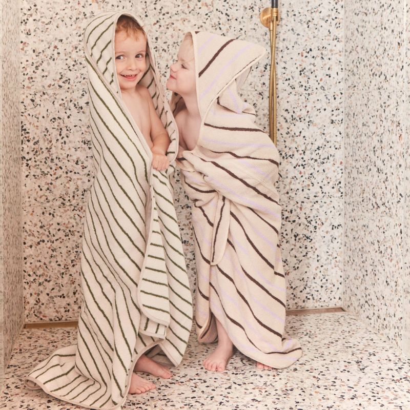 Raita Hooded Towel - Caramel / Optic Blue