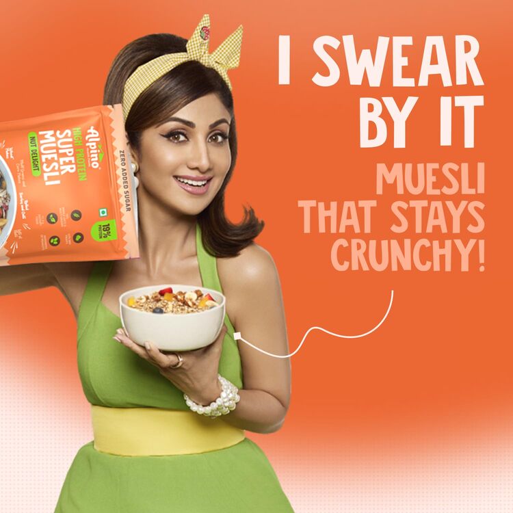 Super Muesli Nut Delight - 69% de céréales complètes, 20% de fruits secs et de noix, fruits infusés sans sucre ajouté - Riche en protéines et en fibres - Céréale de petit-déjeuner haut de gamme |