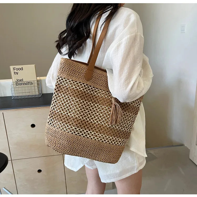 Striped Straw Beach Tote Bag with Tassel – Large Capacity Boho Shoulder Bag | Beige & Brown