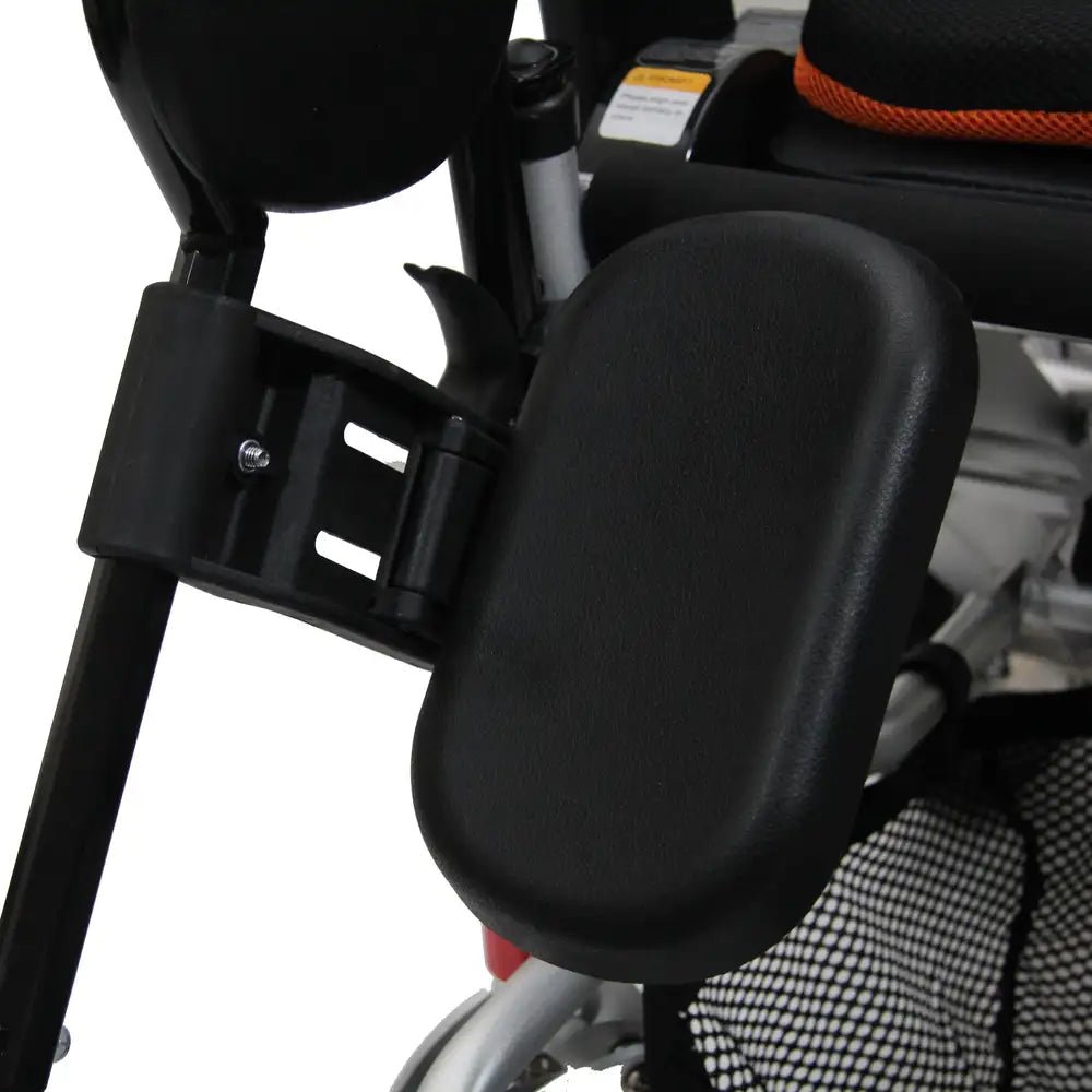 3G Platinum Folding Electric Wheelchair w/ 8