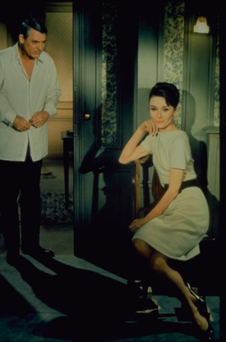 Charade [Blu-ray] (Bilingual)