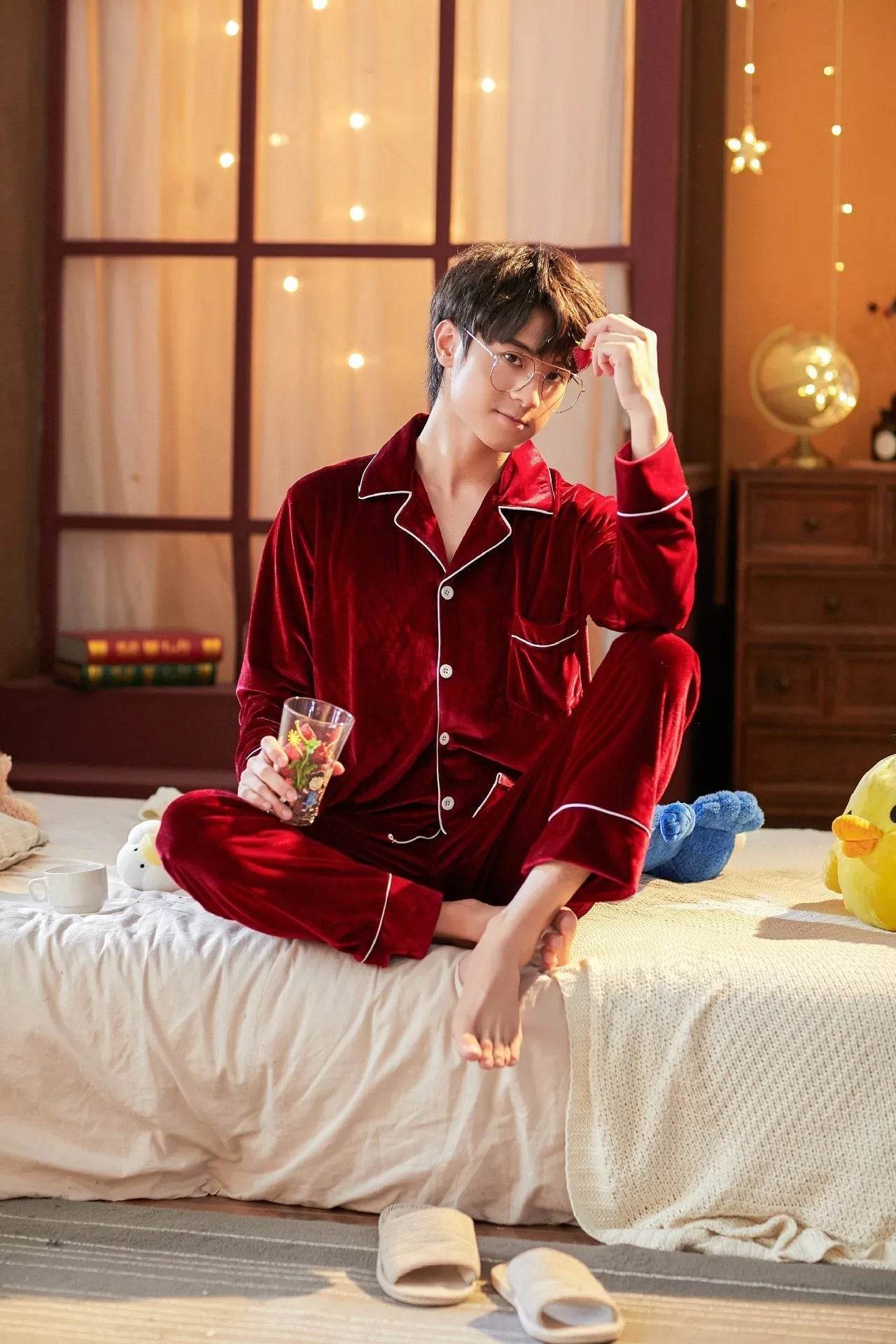 2pcs Couple Gold Velvet Long Sleeve Pajamas set