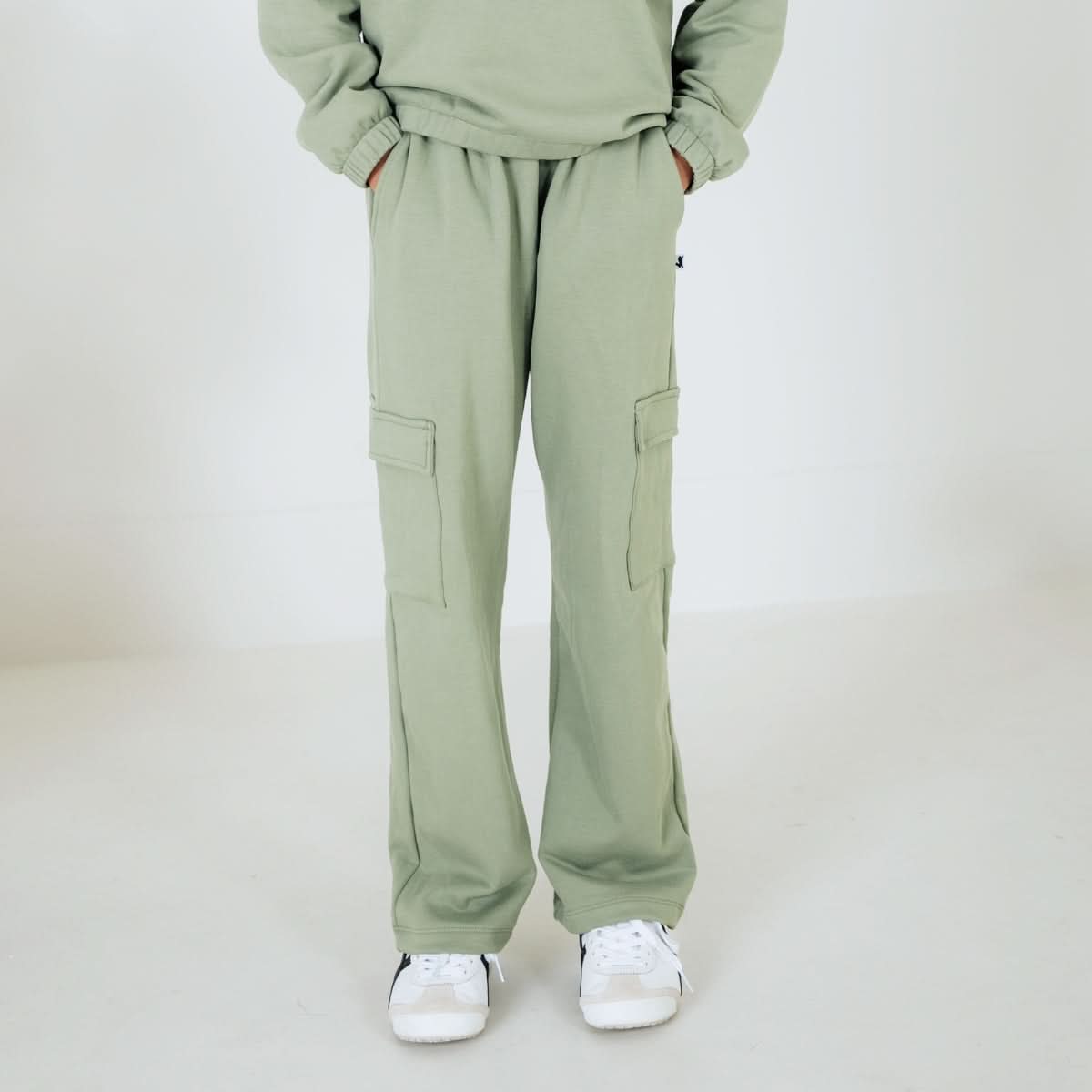 Youth Bamboo Fleece Cargo Pants | Black