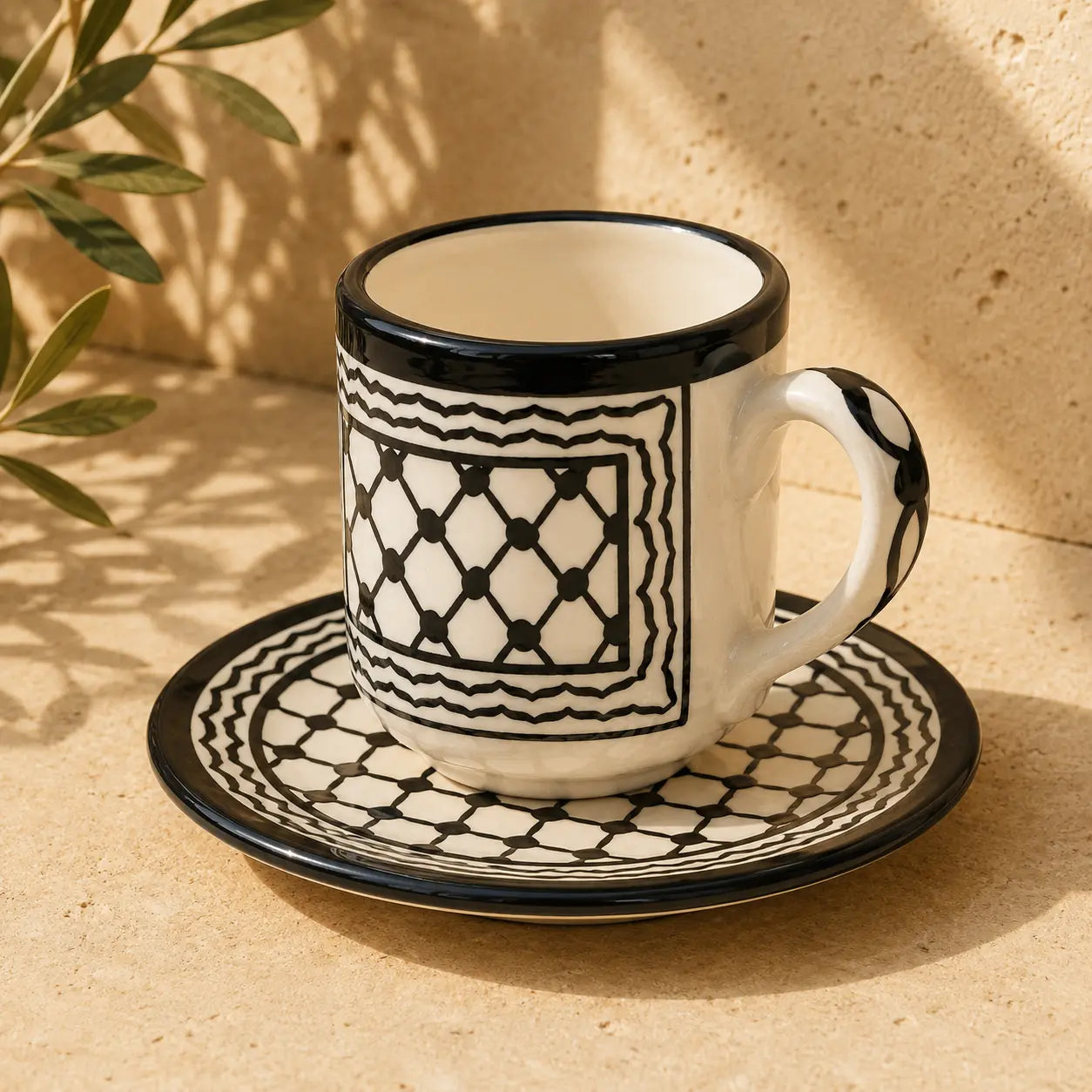 Palestinian Kuffia Coffee Cups Set of 6 – Cylinder Ceramic Cups with Handles & Plates (6×6×7 cm) for Arabic Coffee