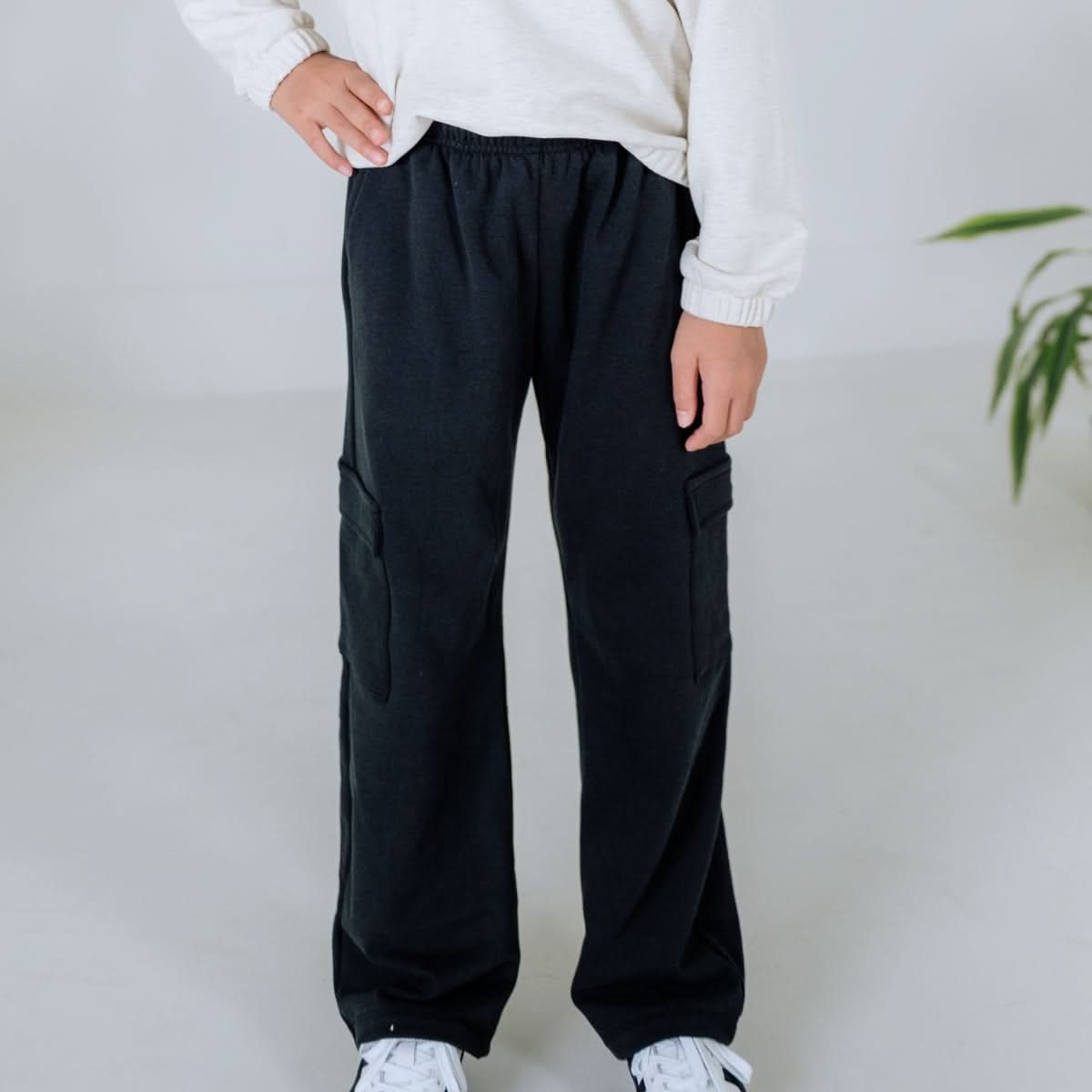 Youth Bamboo Fleece Cargo Pants | Black