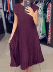 Women Summer Pleated Maxi Dress Casual Short Sleeve Crewneck Flowy Swing Long Dress with Pockets