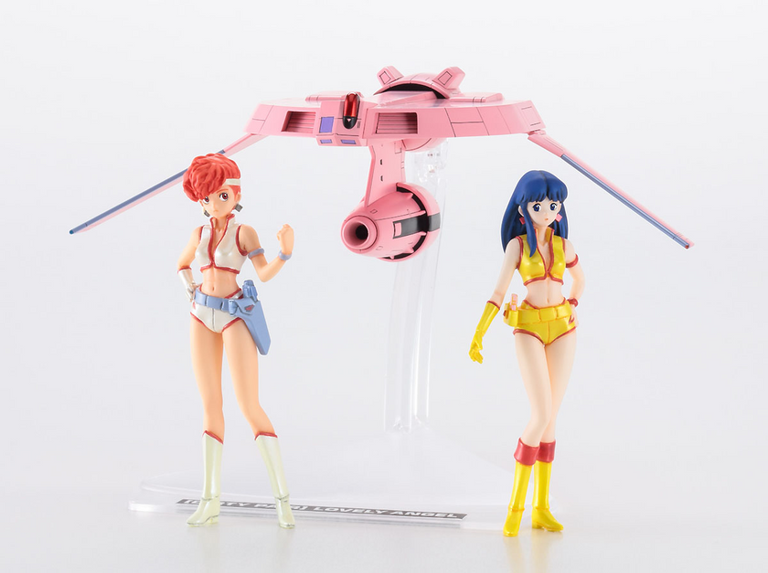 1:20 [DIRTY PAIR] 1/20 KEI & YURI w/1/300 LOVELY ANGEL Plastic Model Kit
