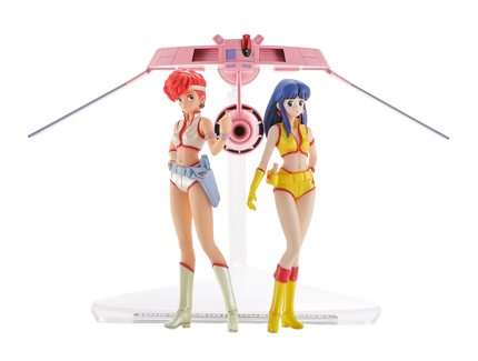 1:20 [DIRTY PAIR] 1/20 KEI & YURI w/1/300 LOVELY ANGEL Plastic Model Kit
