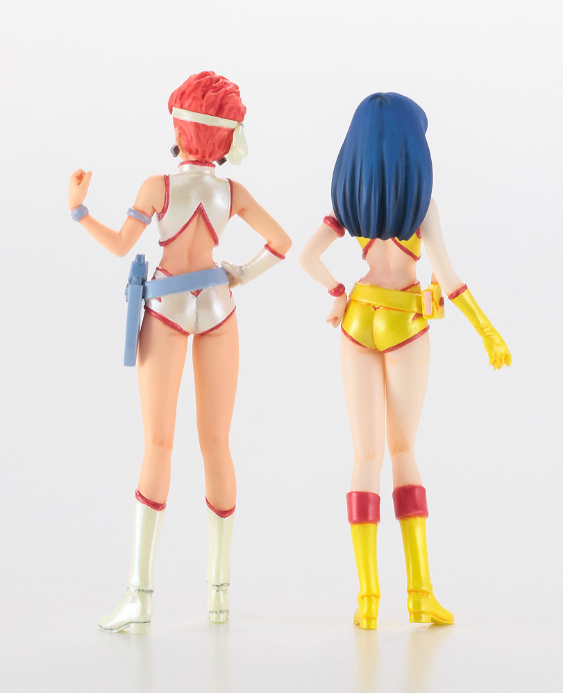 1:20 [DIRTY PAIR] 1/20 KEI & YURI w/1/300 LOVELY ANGEL Plastic Model Kit