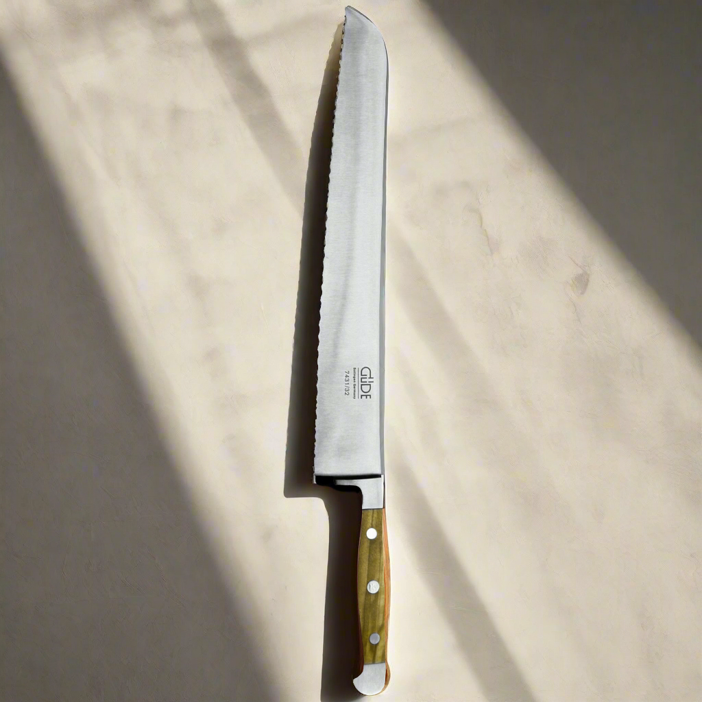 ALPHA OLIVE | Bread Knife Franz Dude 12.5 