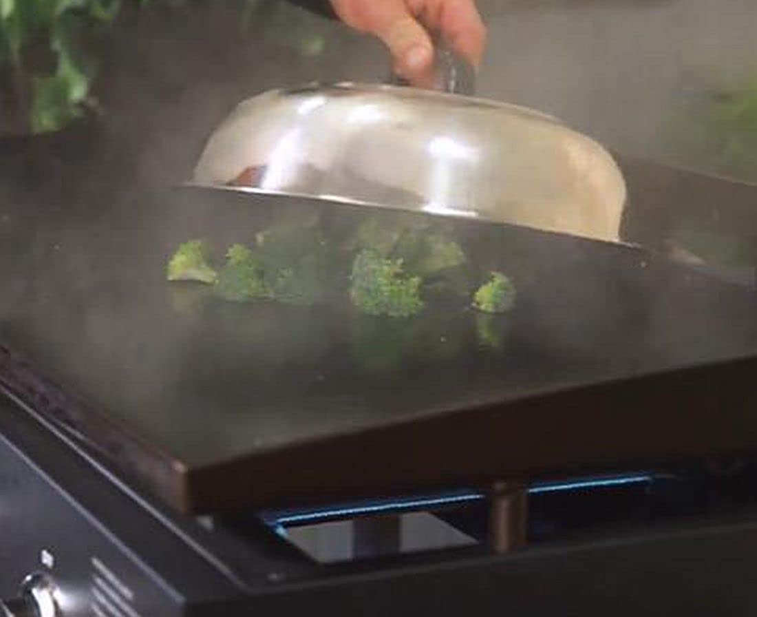 RunTo Griddle Accessories 12 Inch Round Stainless Steel Basting Cover - Cheese Melting Dome and Steaming Cover, Best for Use in Flat Top Griddle Grill Cooking Indoor or Outdoor 🍁 All In One Marketplace Canada