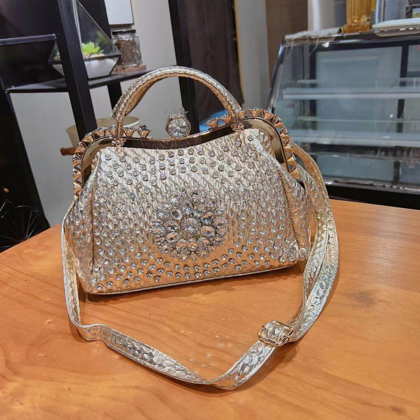 Luxury Large Capacity Diamond Inlaid Cross Body Handbag for women