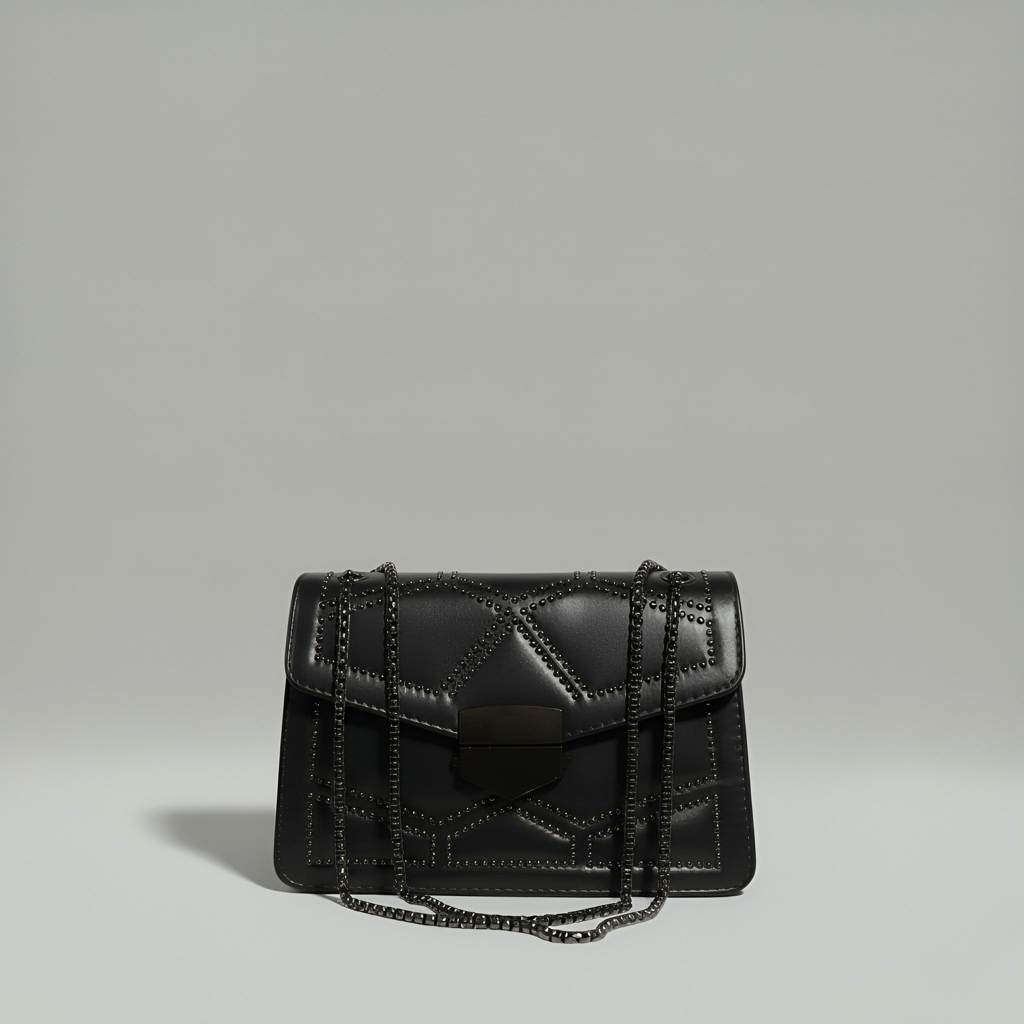 Elegant Aura Crossbody Bag – Chic Chain Strap & Luxurious Leather | Rotta