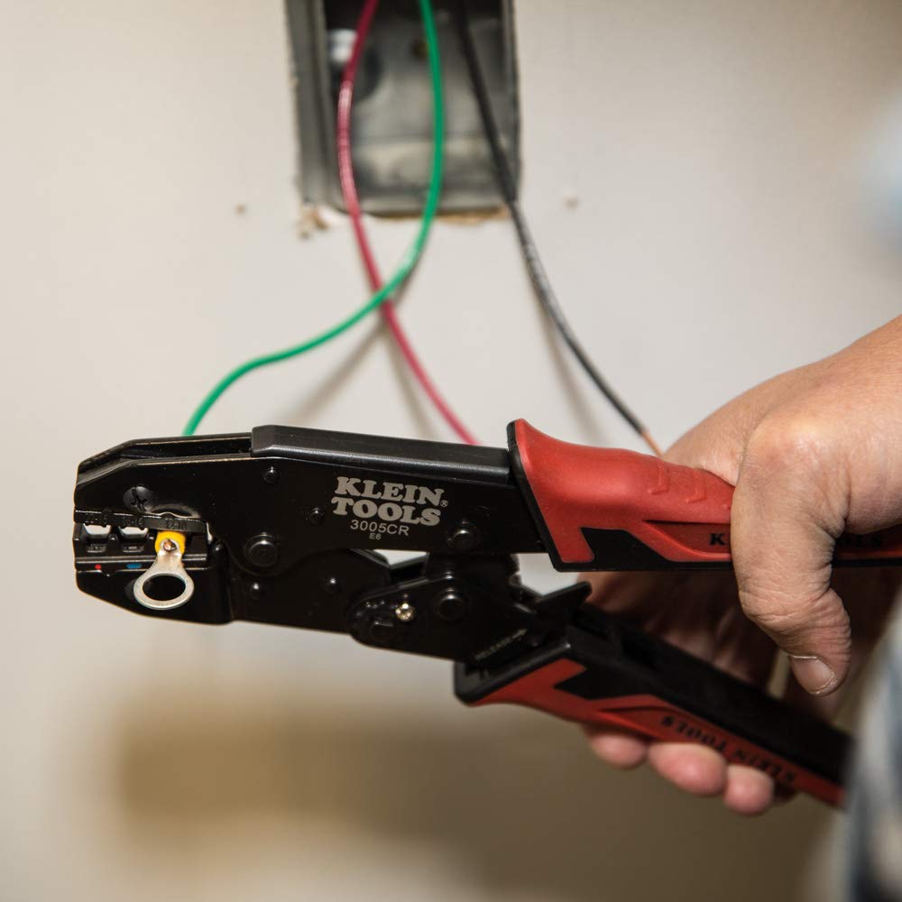 Klein Tools 3005CR Wire Crimper Tool, Ratcheting Insulated Terminal Crimper for 10 to 22 AWG Wire 🍁 All In One Marketplace Canada