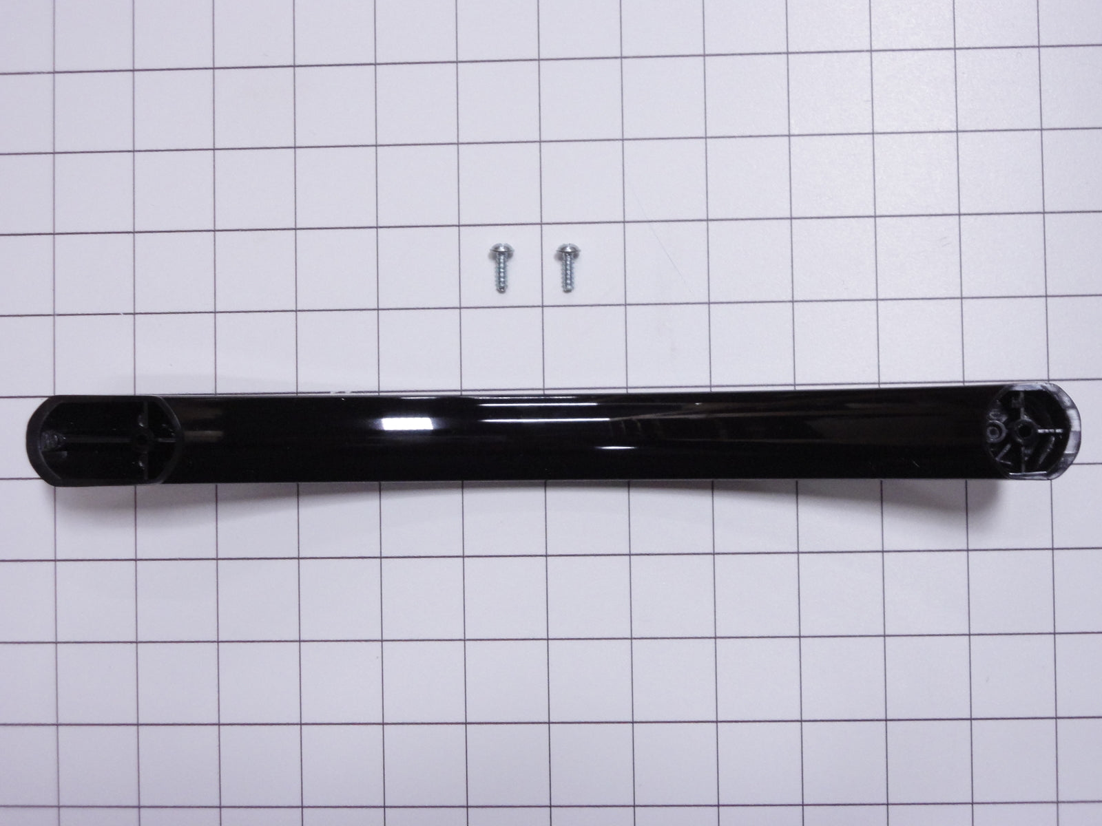 Frigidaire 5304536387 Microwave Door Handle - Black
