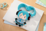 Character Vocal Series 01: Hatsune Miku Keychain Pouch
