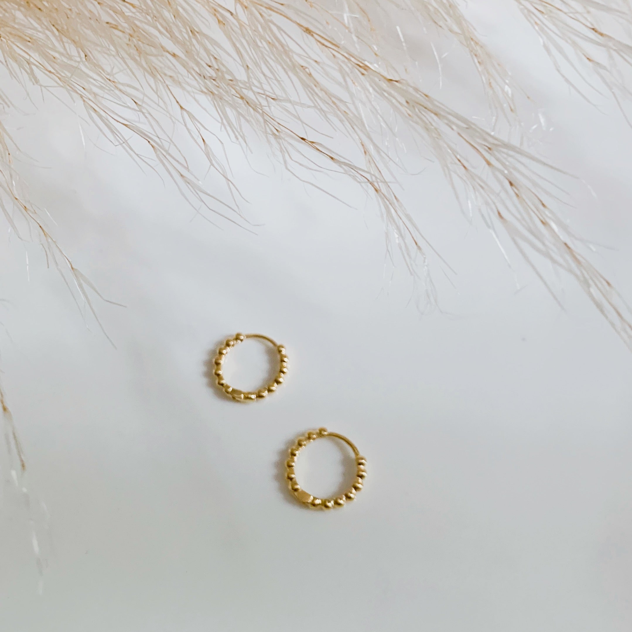 Clea Huggie Hoops