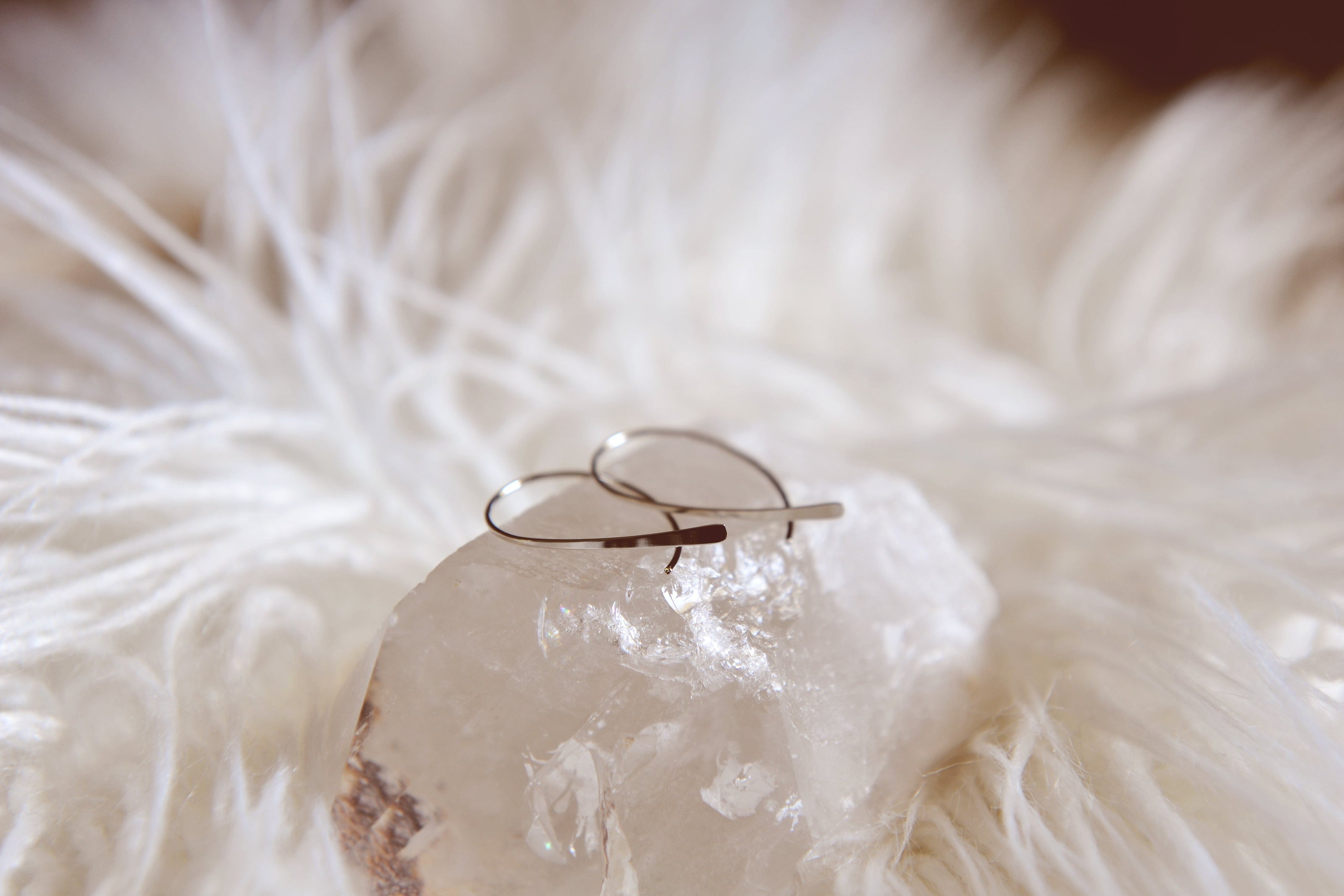 Mel drop wire earrings