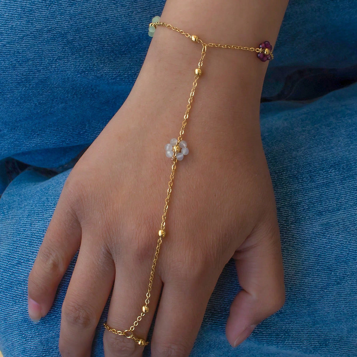 Handmade Beaded Crystal Flower Bracelet for Women – 18K Stainless Steel