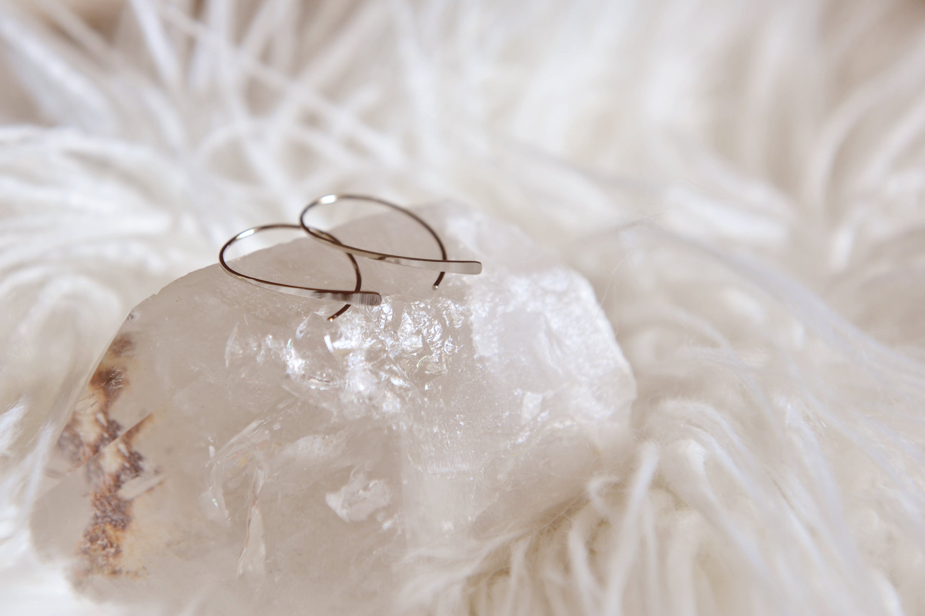 Mel drop wire earrings
