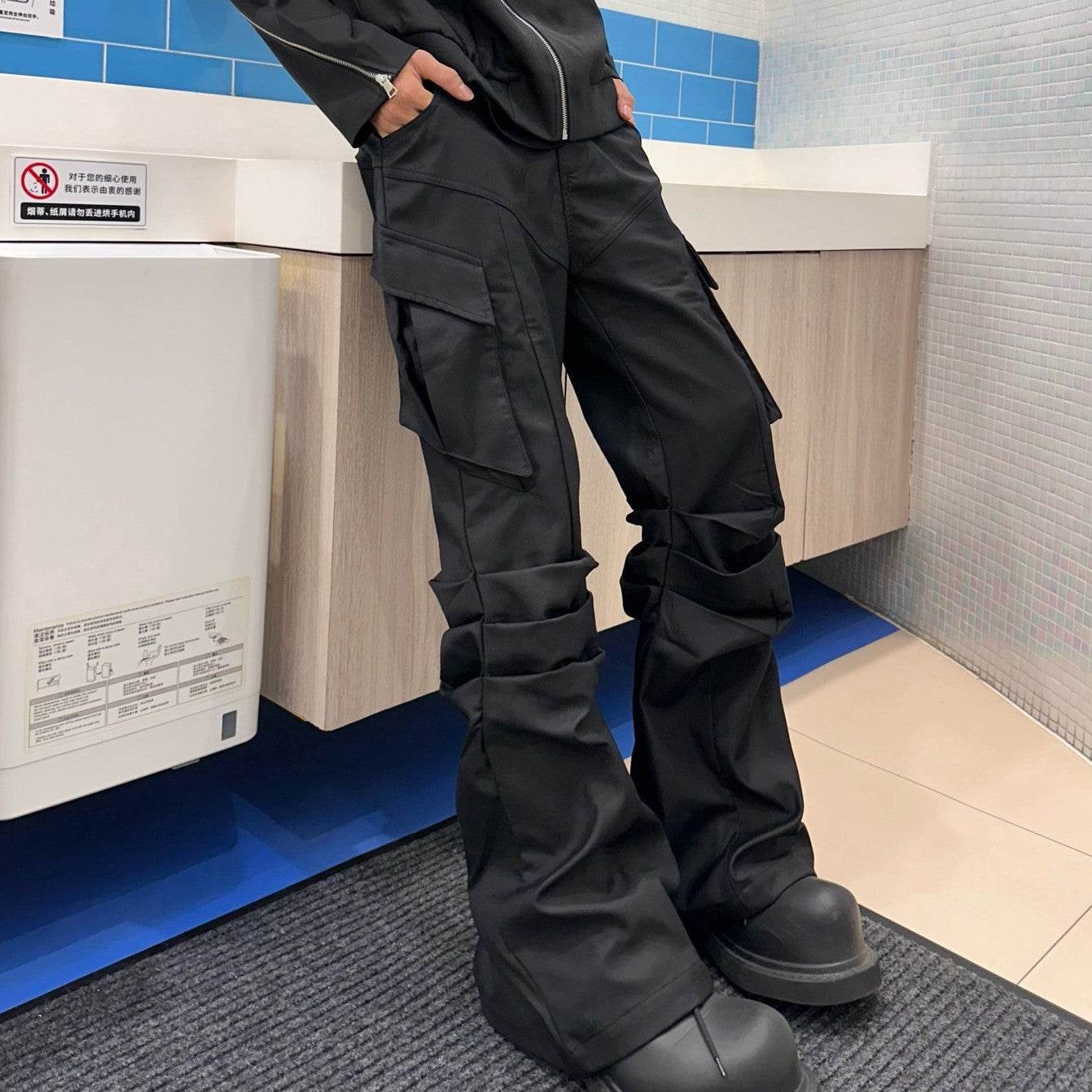 Large Pocket Pleated Black Y2K Cargo Pants Men