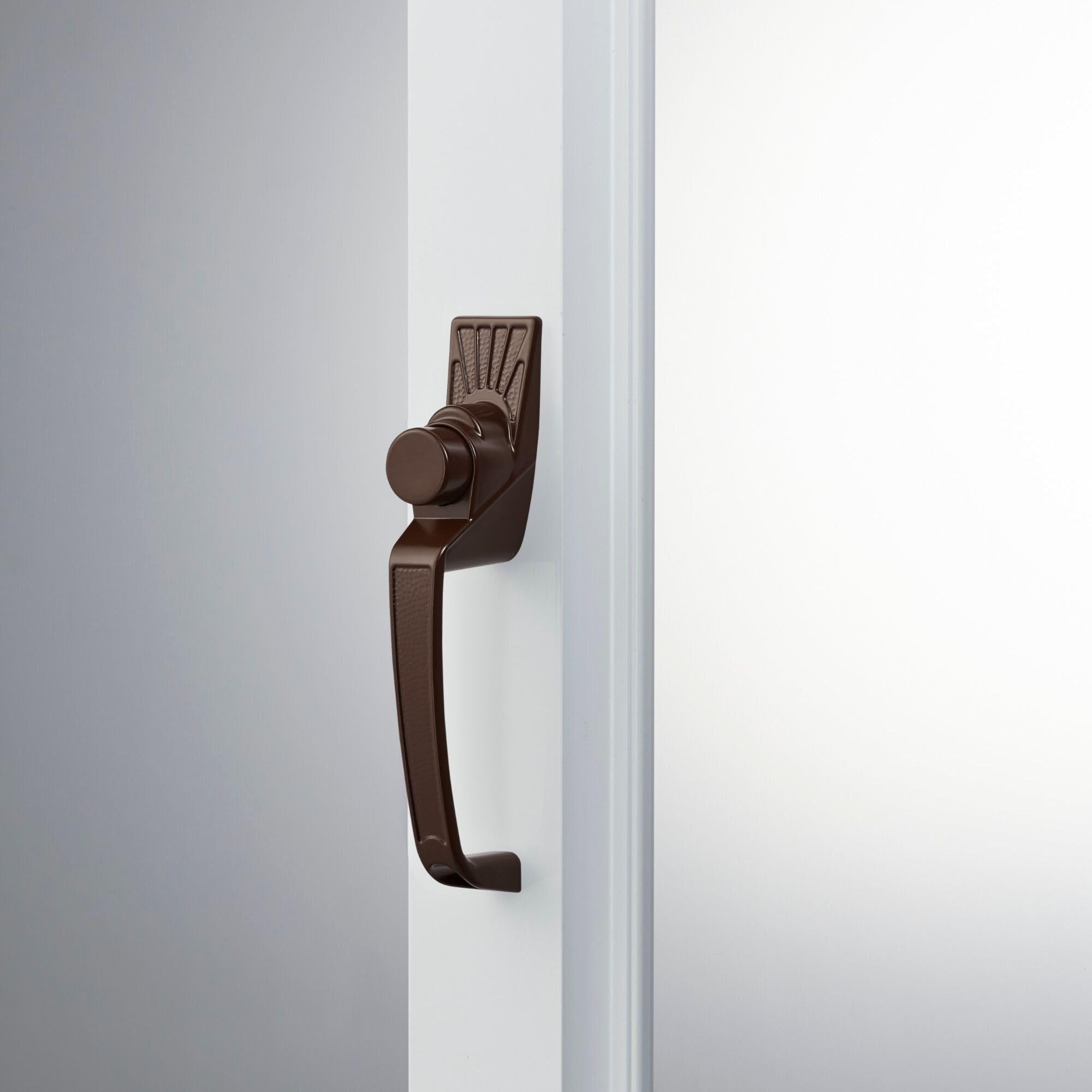 Ideal Security Model 910 Classic Push Button Handle with Latch for Storm Door and Screen Door, Brown 🍁 All In One Marketplace Canada