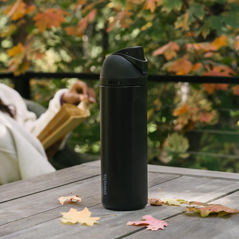 Owala FreeSip Insulated Stainless Steel Water Bottle with Straw for Sports and Travel, BPA-Free, 24-oz, Very, Very Dark 🍁 All In One Marketplace Canada