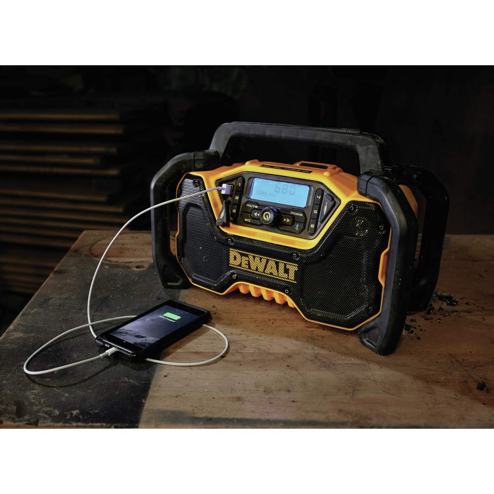 DEWALT 12V/20V MAX* Portable Radio, Bluetooth, Cordless, Jobsite, Tool Only (DCR028B) 🍁 All In One Marketplace Canada