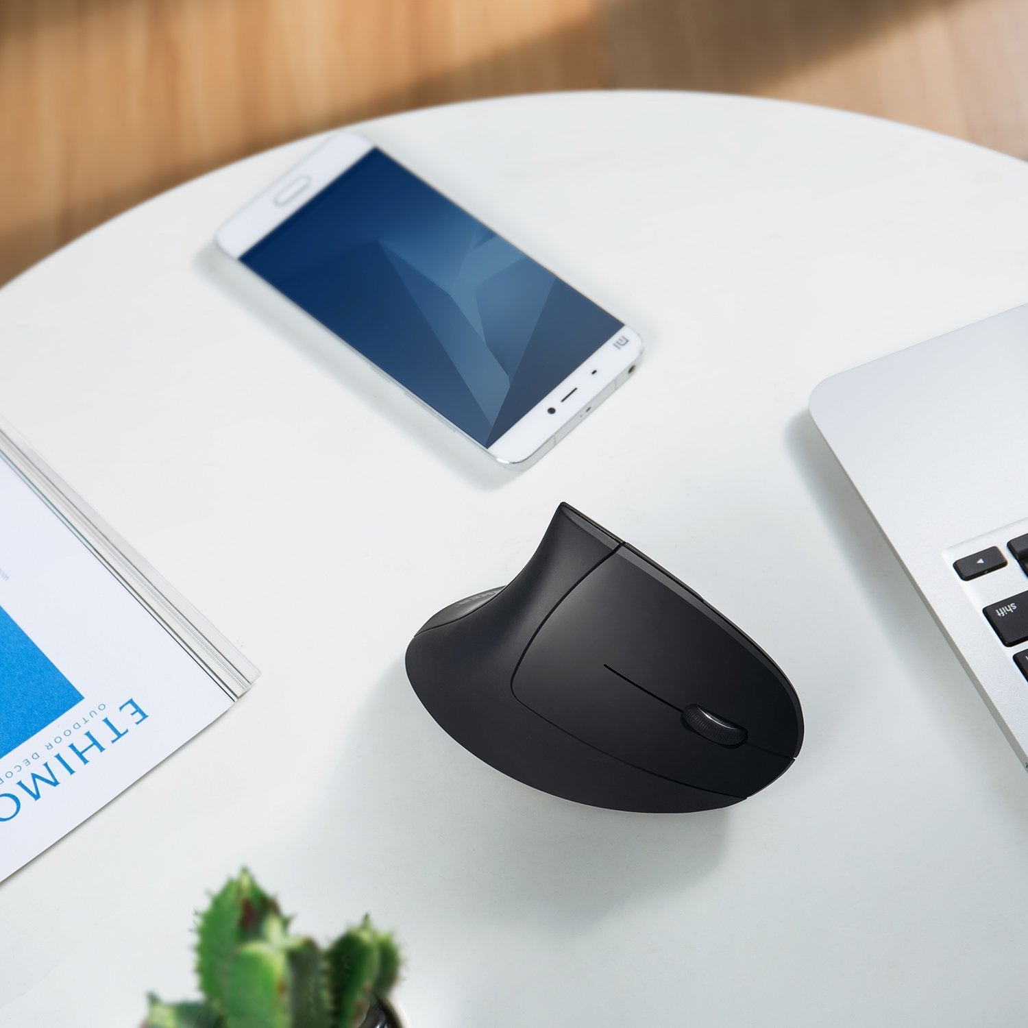 Anker 2.4G Wireless Vertical Ergonomic Optical Mouse for Work, Multi-Device Connectivity, 800/1200 /1600 DPI, 5 Buttons for Laptop, Desktop, PC, MacBook - Black 🍁 All In One Marketplace Canada