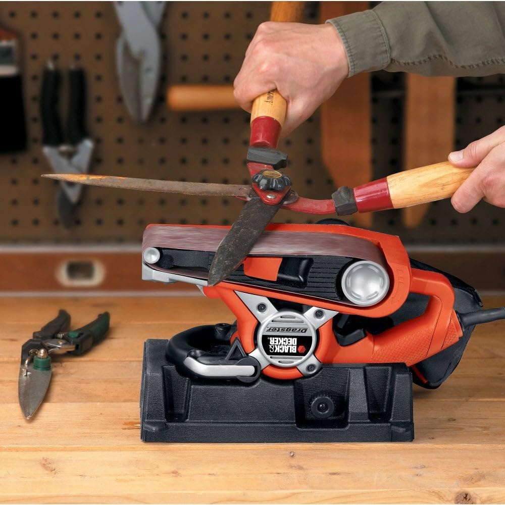 BLACK+DECKER Belt Sander with Dust Bag, 7-Amp, 3-Inch by 21-Inch (DS321) 🍁 All In One Marketplace Canada