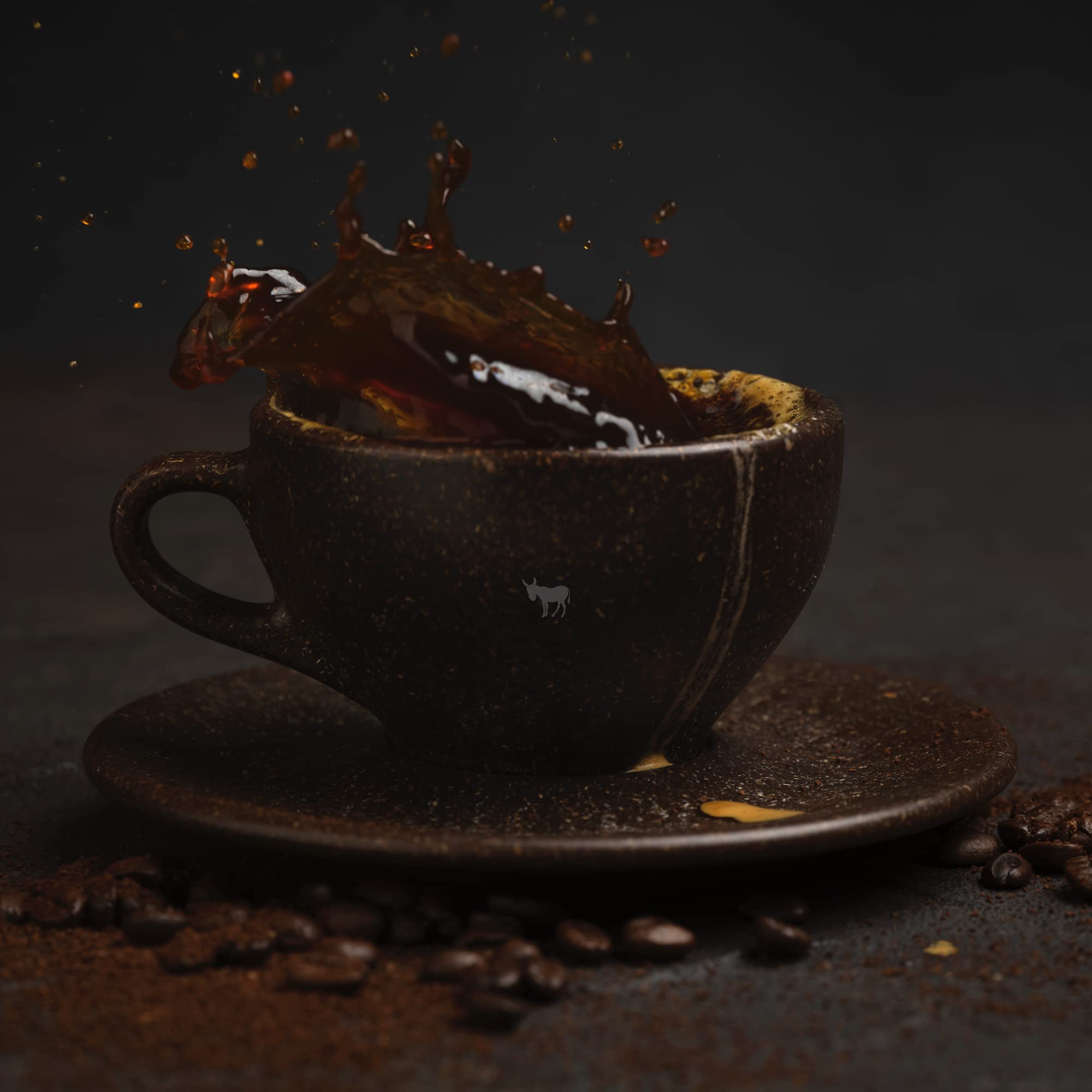 Kicking Horse Coffee, Whole Bean, 1 lb - Certified Organic, Fairtrade, Kosher Coffee, Grizzly Claw - Dark Roast, 454 g (Pack of 1) 🍁 All In One Marketplace Canada