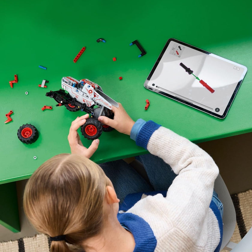 LEGO Technic Monster Jam ThunderROARus Pull-Back Monster Truck Toy - Building Toy for Kids, Boys and Girls, Ages 7+ - Creative Gift Idea for Lovers of Monster Trucks - 42200 🍁 All In One Marketplace Canada