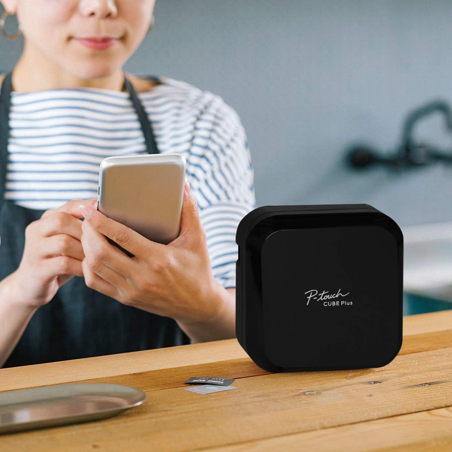 Brother PT-P710BT P-Touch Cube Plus: PC and Mobile Connectable Label Maker with Bluetooth Wireless Technology 🍁 All In One Marketplace Canada