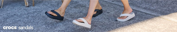 Crocs Women's Getaway Platform Flip Flops, Wedge Sandals for Women, Black, 7 🍁 All In One Marketplace Canada
