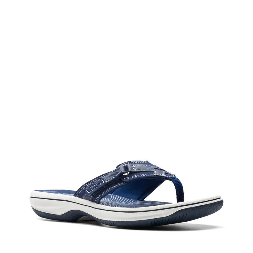 Clarks Women's Breeze Sea Flip Flops, Navy Syn, 7 B(M) US 🍁 All In One Marketplace Canada
