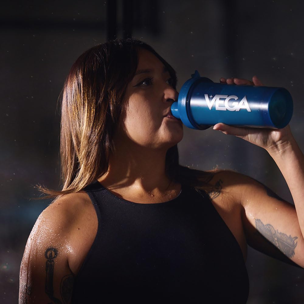 Vega Protein and Greens Berry (21 Servings) Plant Based Protein Powder Plus Veggies, Vegan, Non GMO, Pea Protein For Women and Men, 609g (Packaging May Vary) 🍁 All In One Marketplace Canada