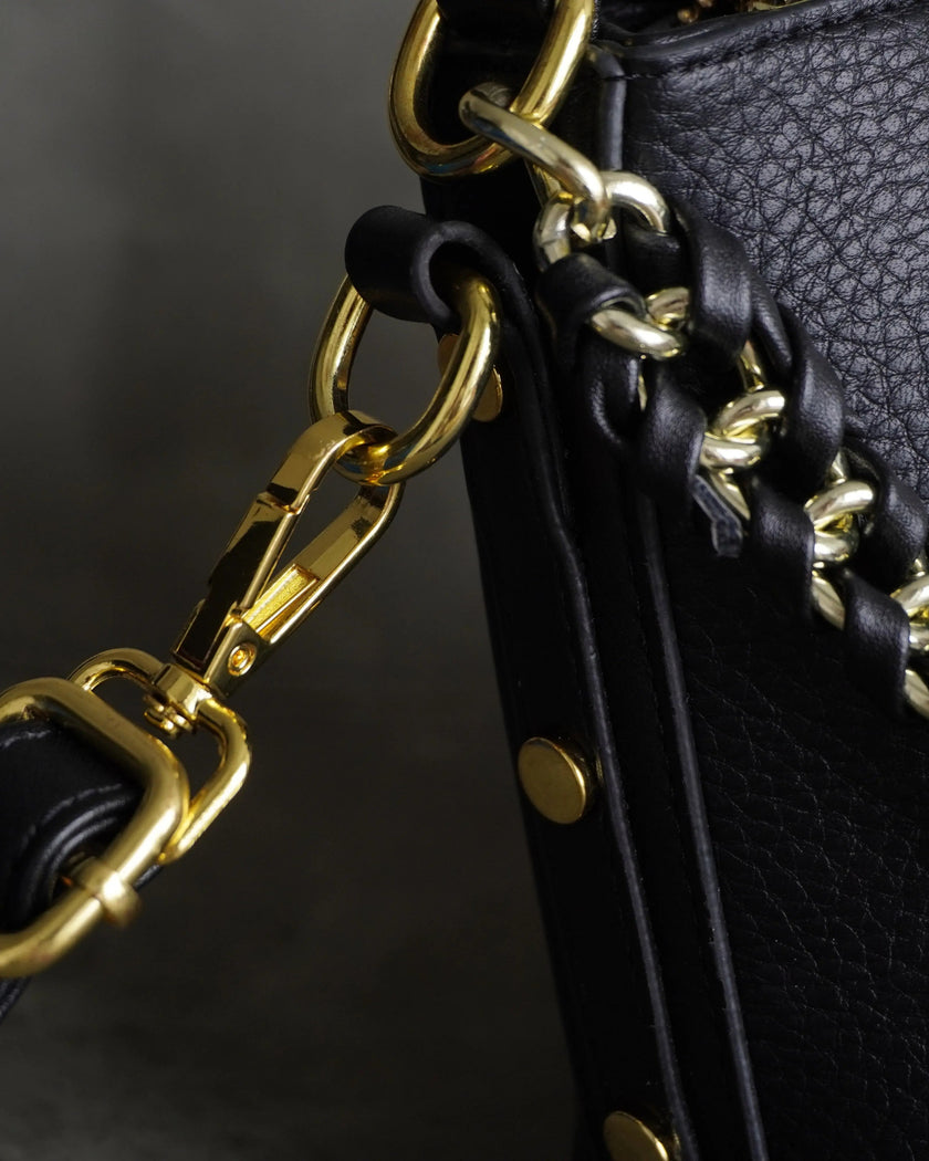 Cosmo Bag – Sophisticated Vegan Leather Crossbody