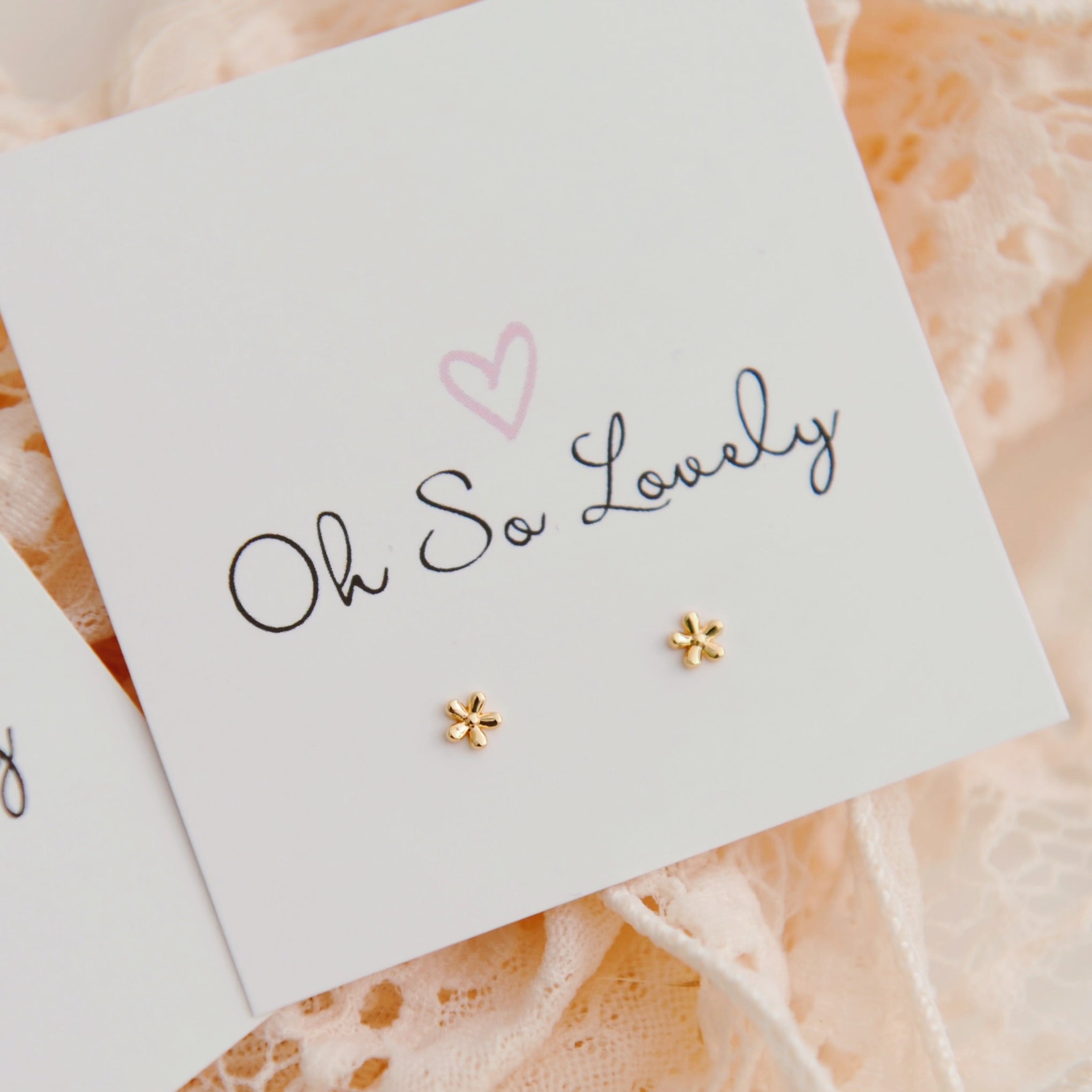 Dana Tiny Flower Stud Earrings